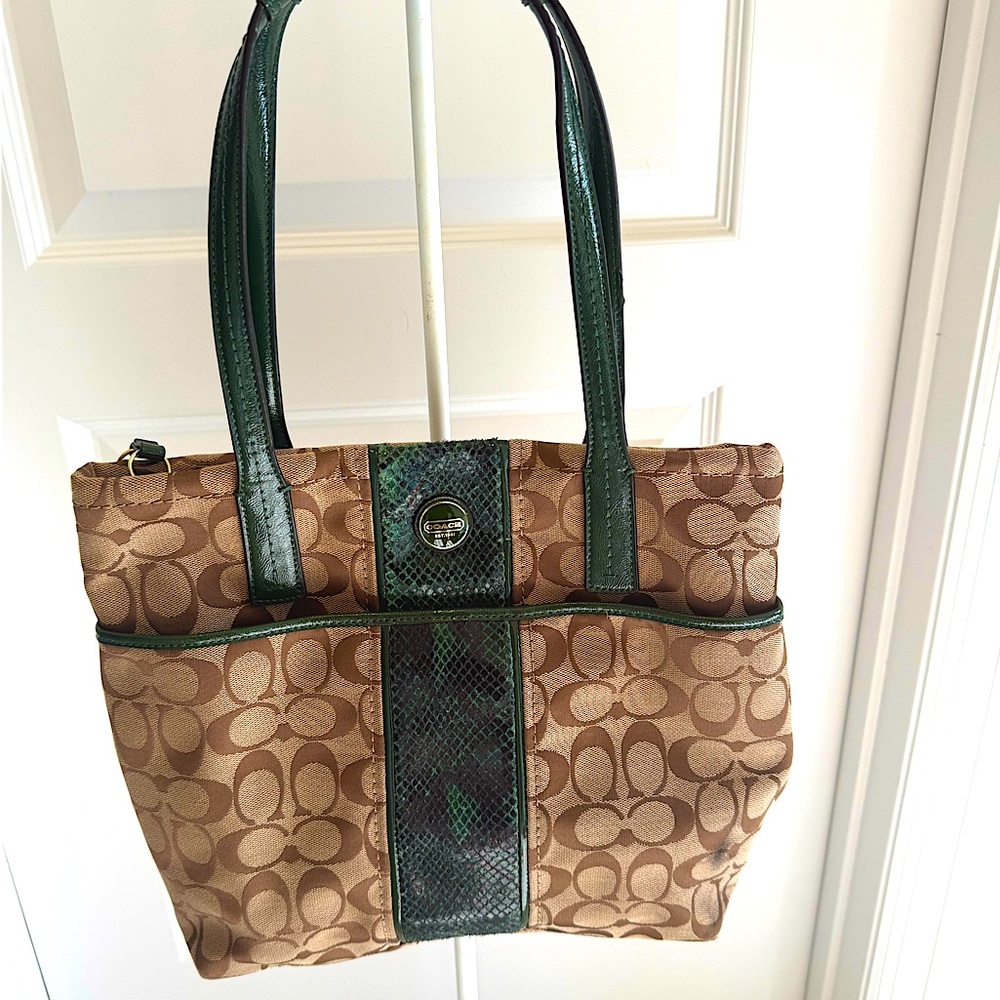 Coach Signature